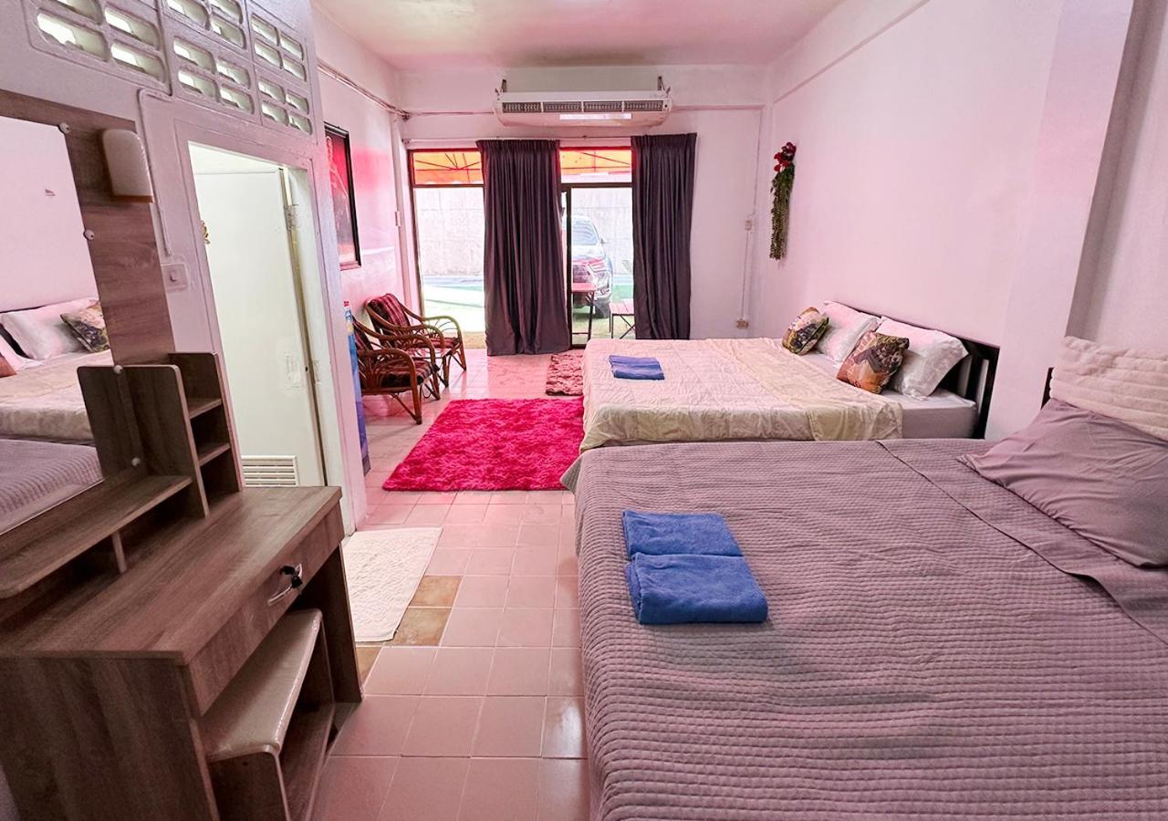 Sea View Jomtien Guest House Экстерьер фото